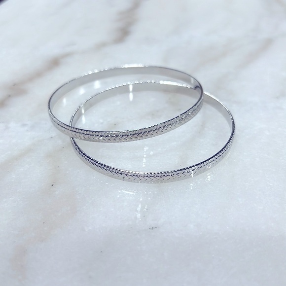 Stacking Hammered Bangle Bracelets - Picture 3 of 5